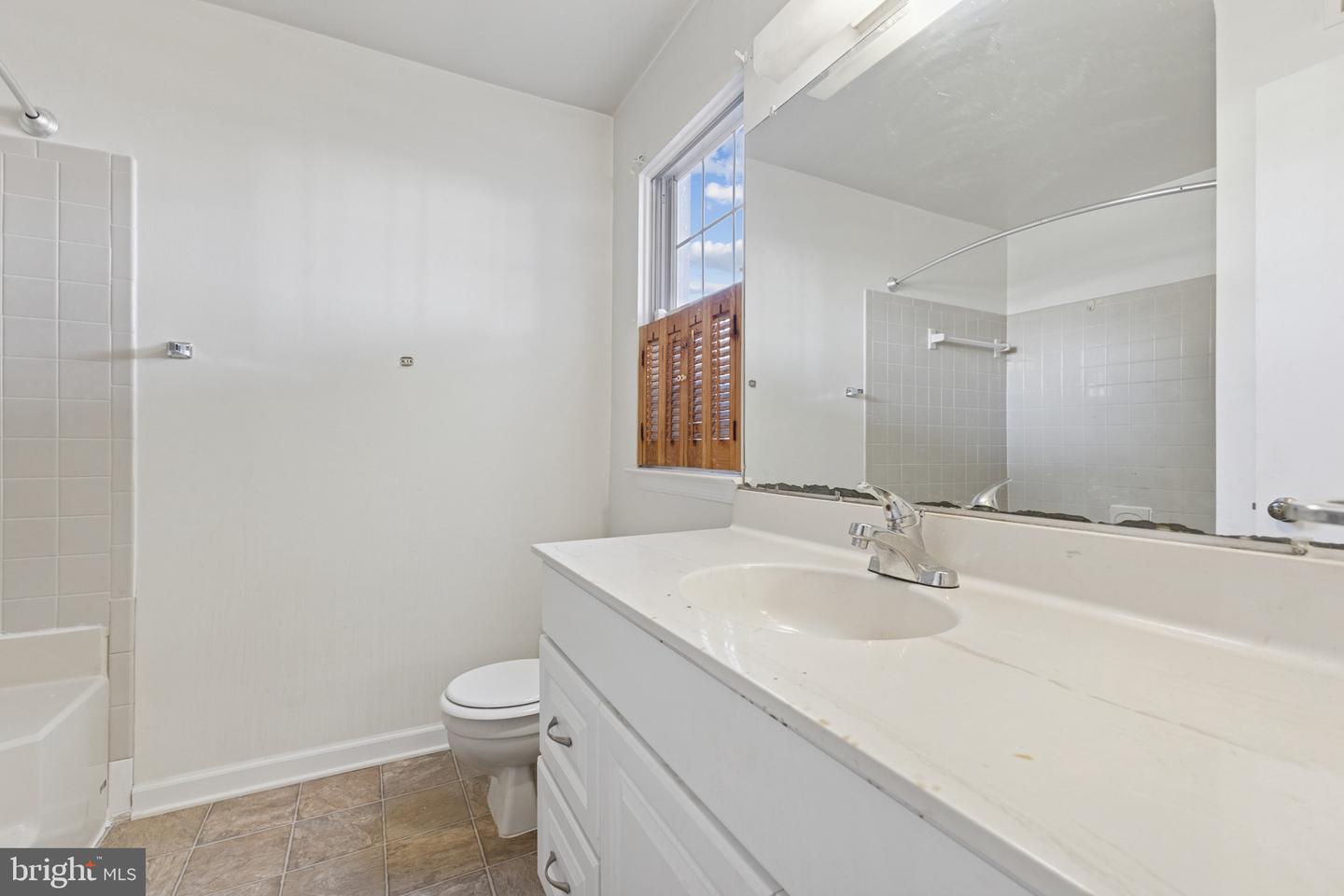 8629-B BEEKMAN PL, ALEXANDRIA, Virginia 22309, 1 Bedroom Bedrooms, ,1 BathroomBathrooms,Residential,For sale,8629-B BEEKMAN PL,VAFX2263992 MLS # VAFX2263992