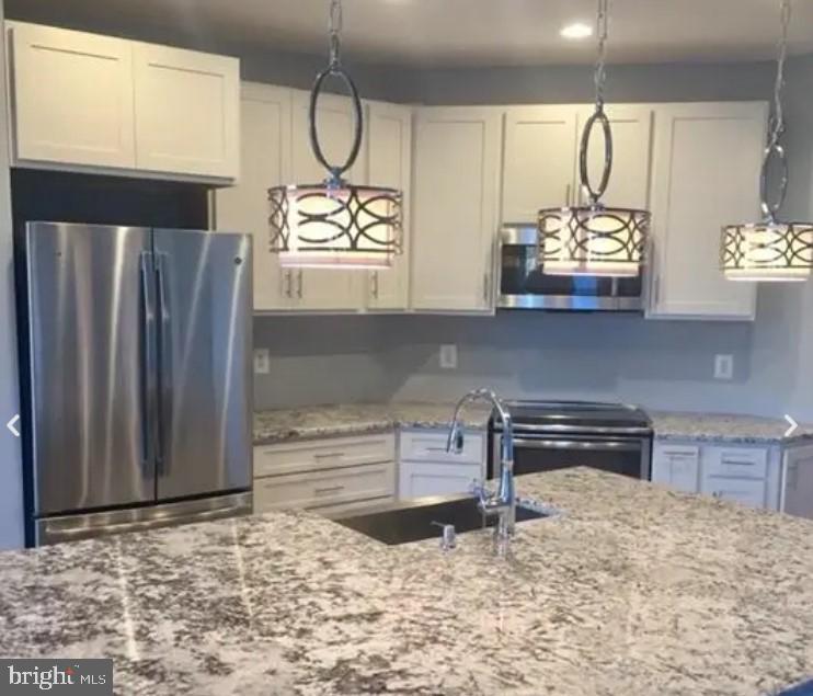 LIGHT RD, WINCHESTER, Virginia 22603, 4 Bedrooms Bedrooms, ,3 BathroomsBathrooms,Residential,For sale,LIGHT RD,VAFV2036460 MLS # VAFV2036460