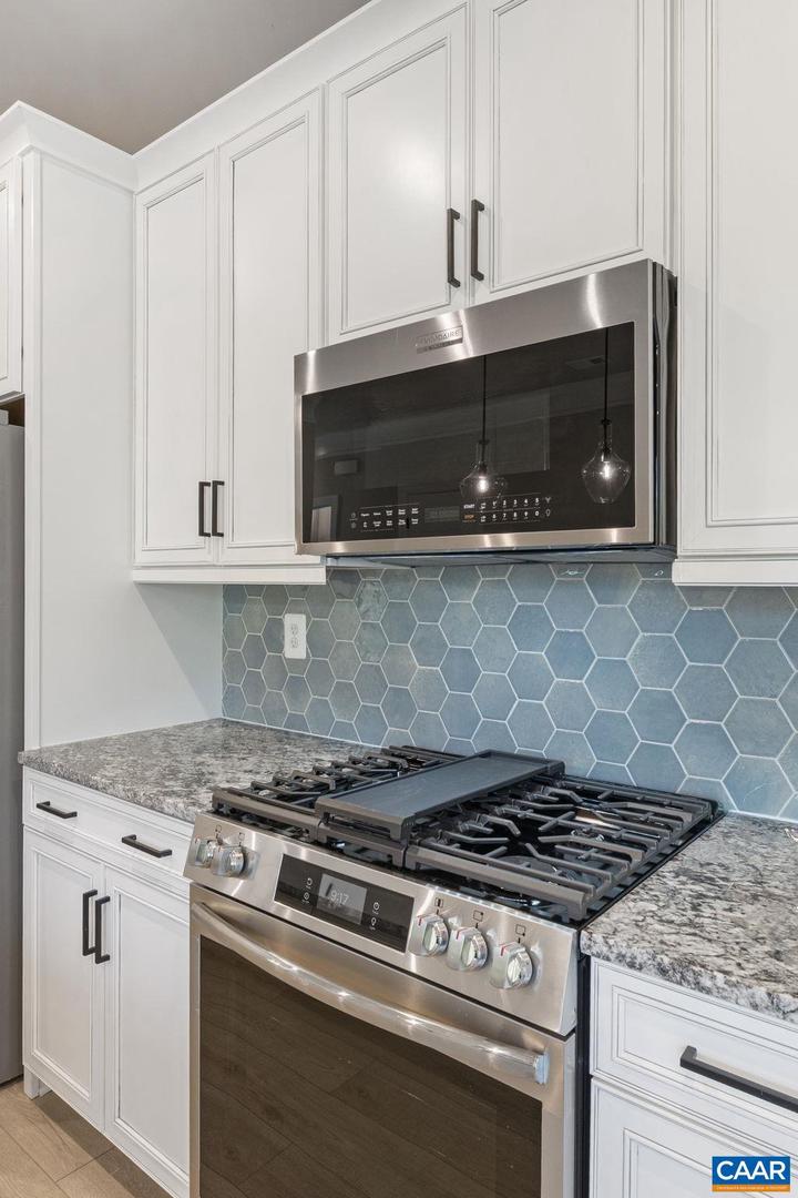 217 SPRINGDALE RD, WAYNESBORO, Virginia 22980, 3 Bedrooms Bedrooms, ,2 BathroomsBathrooms,Residential,For sale,217 SPRINGDALE RD,668364 MLS # 668364