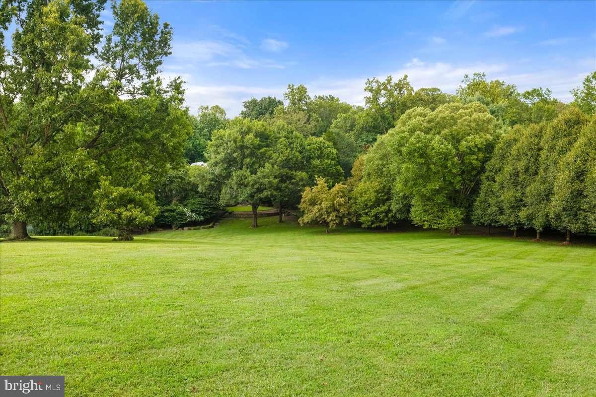9324 GEORGETOWN PIKE, GREAT FALLS, Virginia 22066, 6 Bedrooms Bedrooms, ,7 BathroomsBathrooms,Residential,For sale,9324 GEORGETOWN PIKE,VAFX2264026 MLS # VAFX2264026
