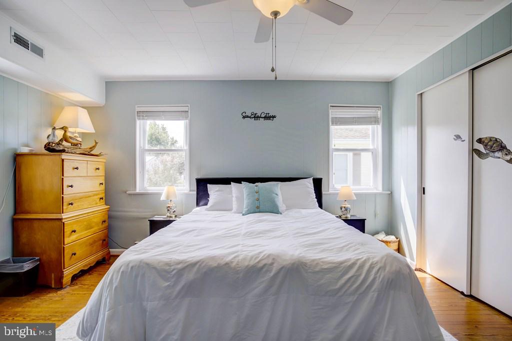 3284 COLONA ST, CHINCOTEAGUE ISLAND, Virginia 23336, 3 Bedrooms Bedrooms, ,2 BathroomsBathrooms,Residential,For sale,3284 COLONA ST,VAAC2002204 MLS # VAAC2002204