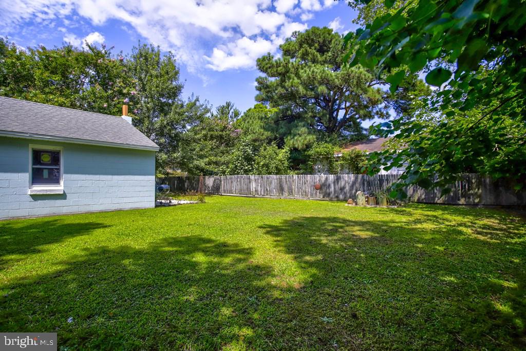 3284 COLONA ST, CHINCOTEAGUE ISLAND, Virginia 23336, 3 Bedrooms Bedrooms, ,2 BathroomsBathrooms,Residential,For sale,3284 COLONA ST,VAAC2002204 MLS # VAAC2002204