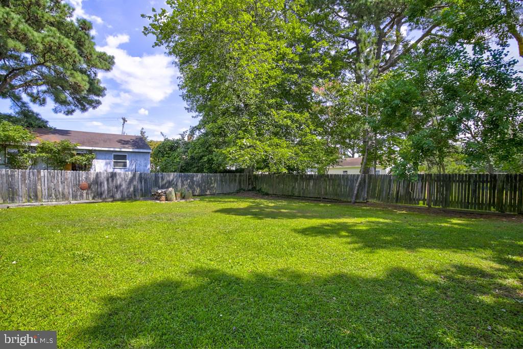 3284 COLONA ST, CHINCOTEAGUE ISLAND, Virginia 23336, 3 Bedrooms Bedrooms, ,2 BathroomsBathrooms,Residential,For sale,3284 COLONA ST,VAAC2002204 MLS # VAAC2002204