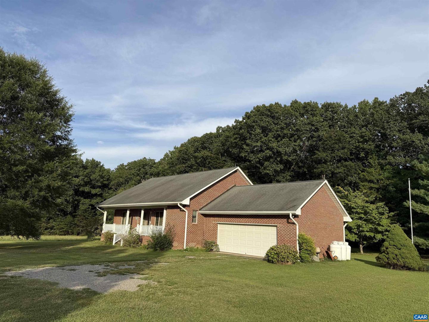 5051 SHANNON HILL RD, KENTS STORE, Virginia 23084, 2 Bedrooms Bedrooms, ,2 BathroomsBathrooms,Residential,For sale,5051 SHANNON HILL RD,668367 MLS # 668367