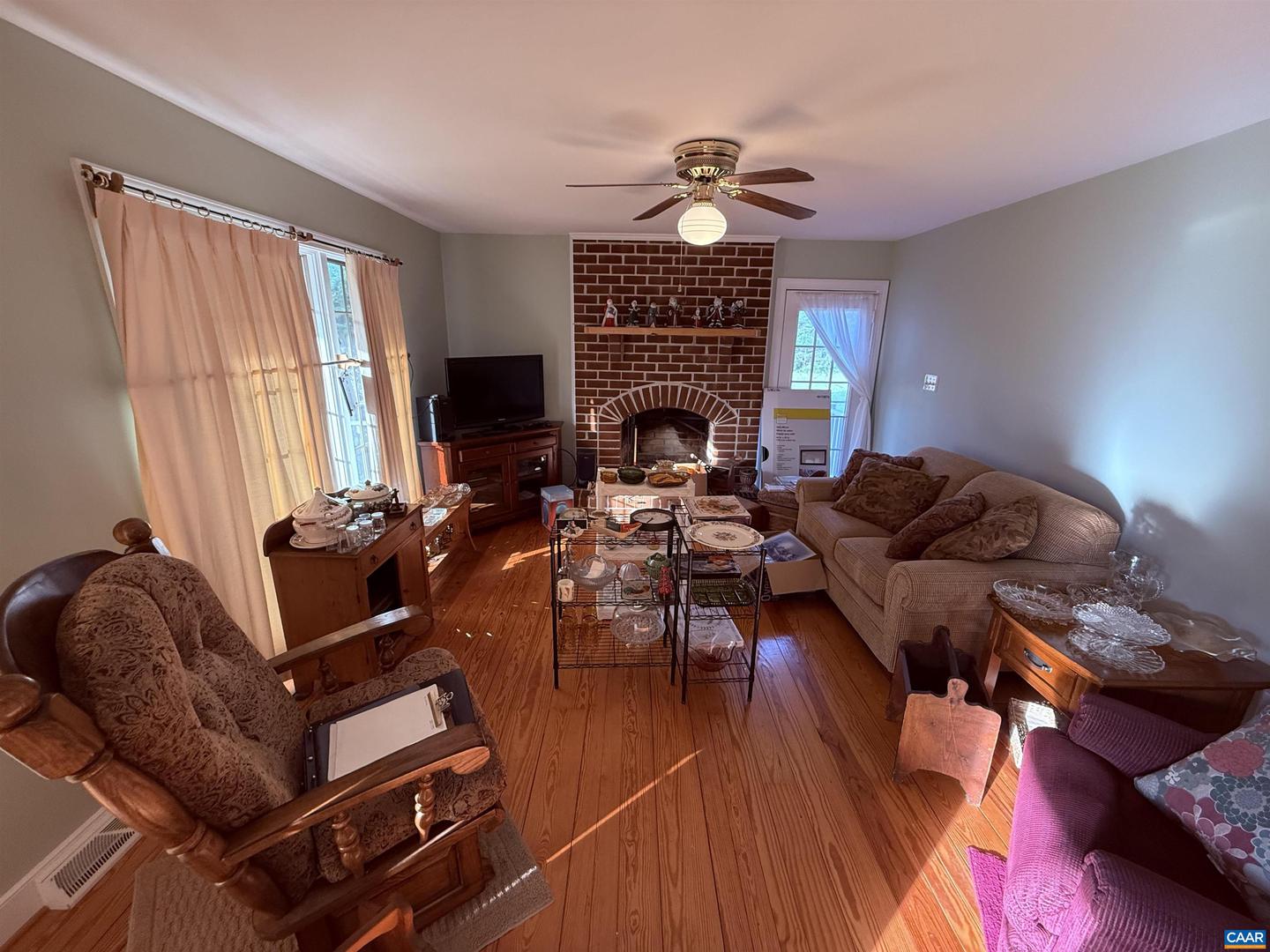 5051 SHANNON HILL RD, KENTS STORE, Virginia 23084, 2 Bedrooms Bedrooms, ,2 BathroomsBathrooms,Residential,For sale,5051 SHANNON HILL RD,668367 MLS # 668367