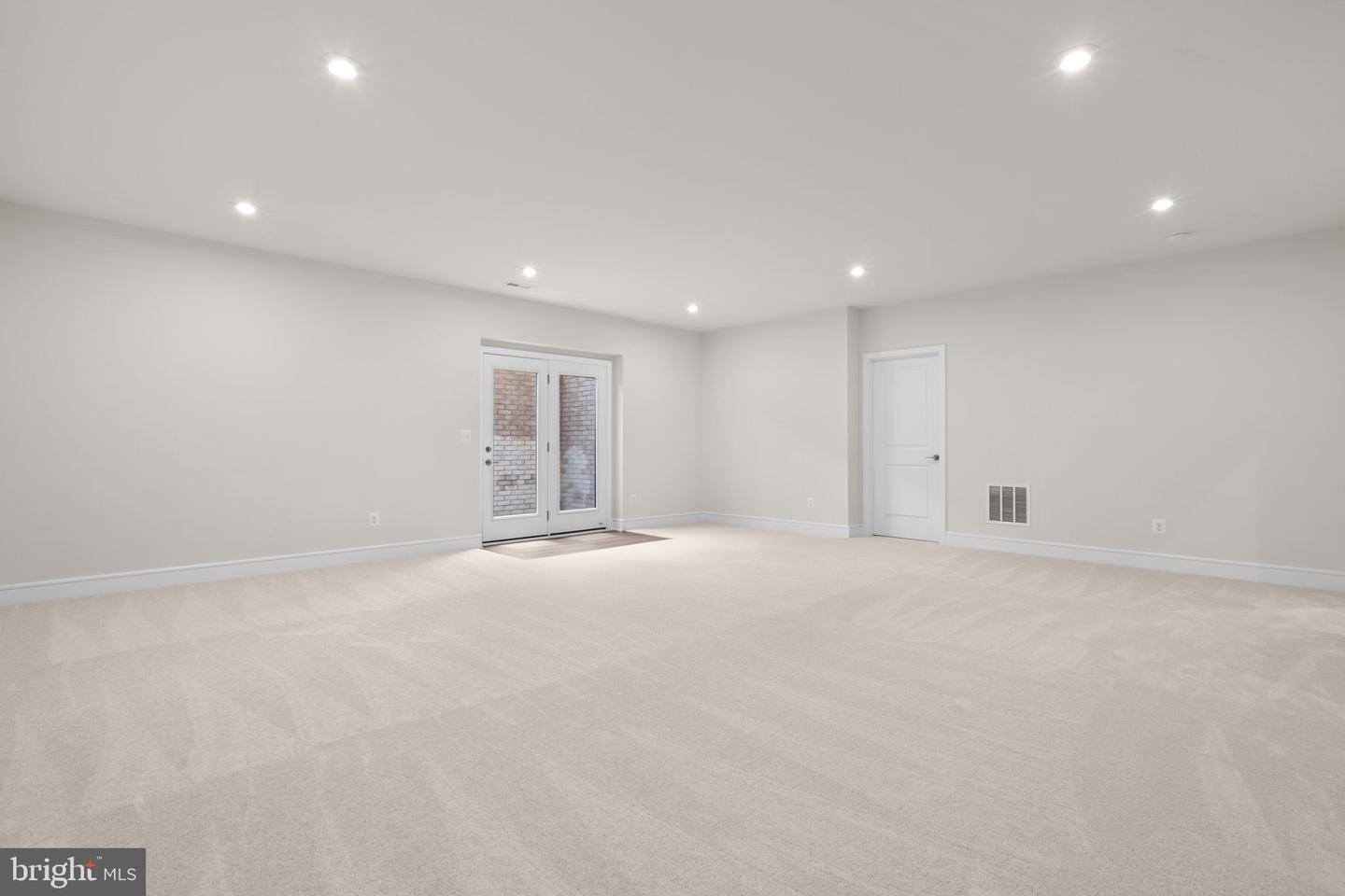 41878 NIGHT NURSE CIR, BRAMBLETON, Virginia 20148, 5 Bedrooms Bedrooms, ,4 BathroomsBathrooms,Residential,For sale,41878 NIGHT NURSE CIR,VALO2105672 MLS # VALO2105672