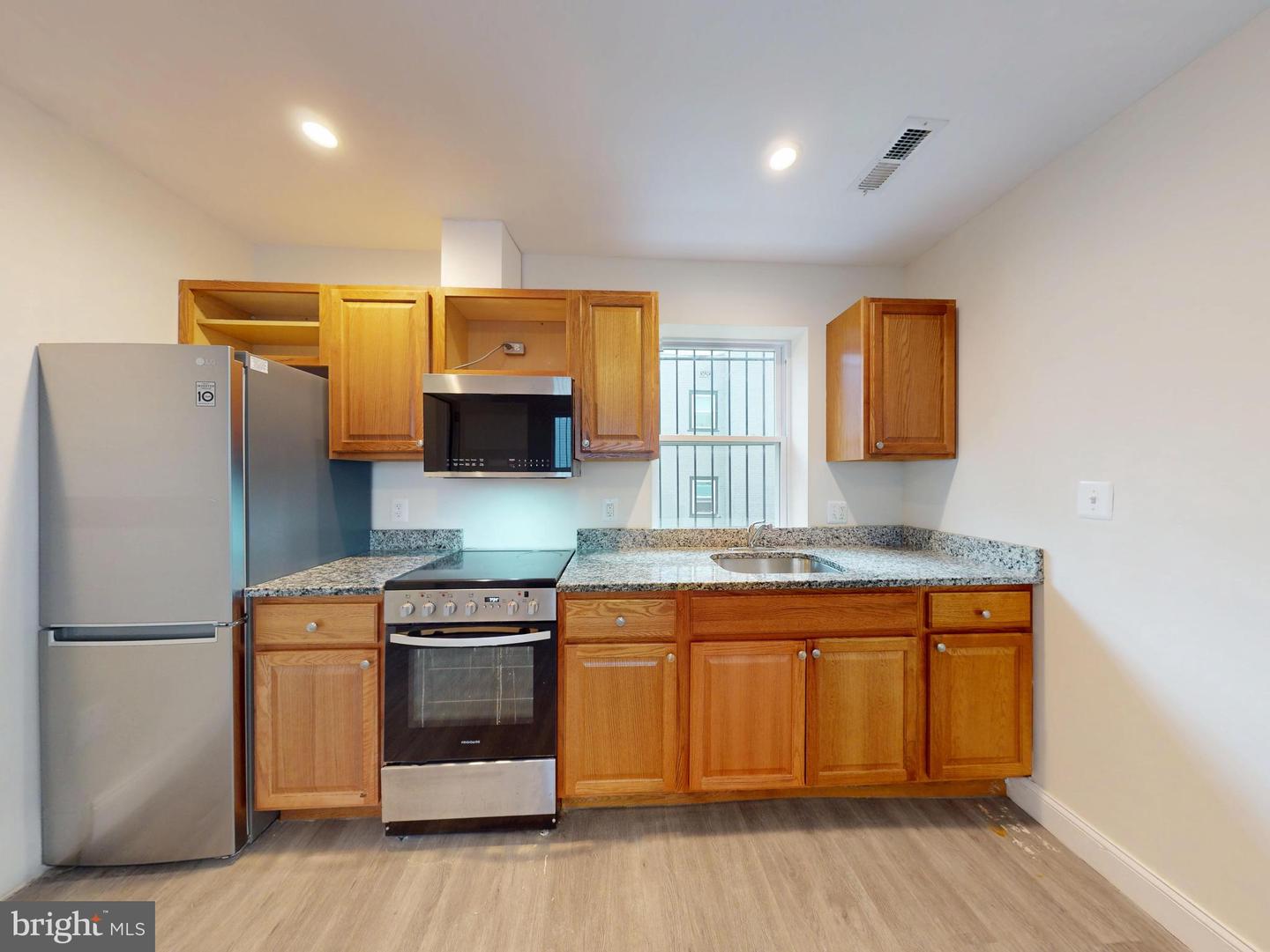 4230 6TH ST SE, WASHINGTON, District Of Columbia 20032, ,Land,For sale,4230 6TH ST SE,DCDC2216376 MLS # DCDC2216376
