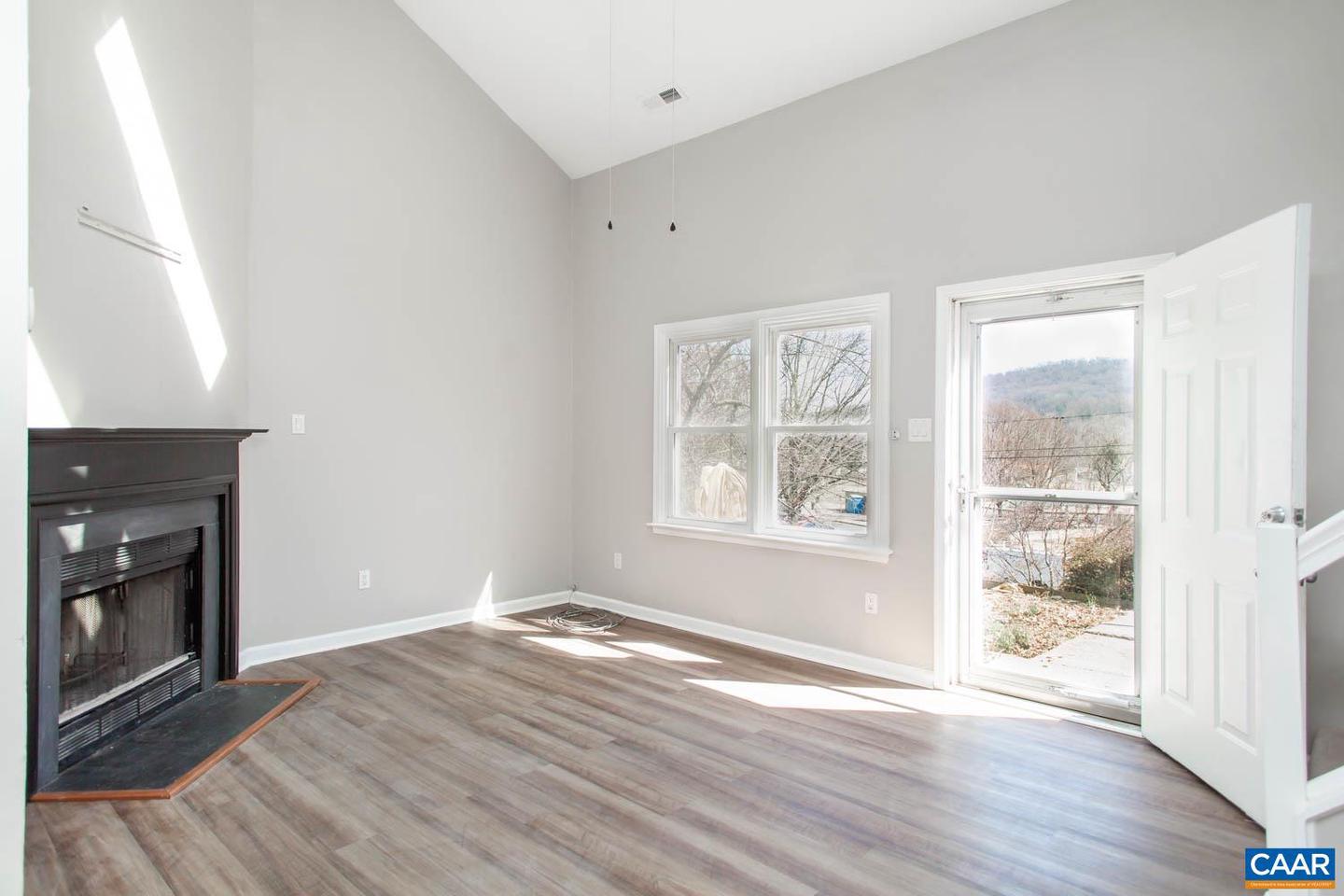935 RIVES ST, CHARLOTTESVILLE, Virginia 22902, 3 Bedrooms Bedrooms, ,2 BathroomsBathrooms,Residential,For sale,935 RIVES ST,662051 MLS # 662051