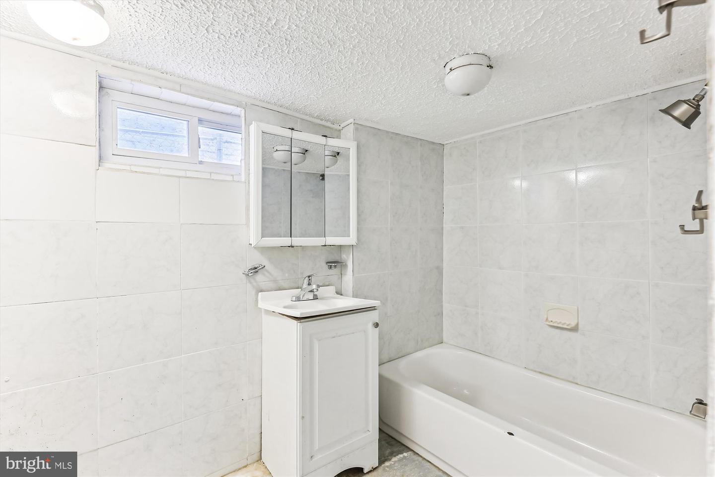 2316 CHESTER ST SE, WASHINGTON, District Of Columbia 20020, 4 Bedrooms Bedrooms, ,2 BathroomsBathrooms,Residential,For sale,2316 CHESTER ST SE,DCDC2191306 MLS # DCDC2191306