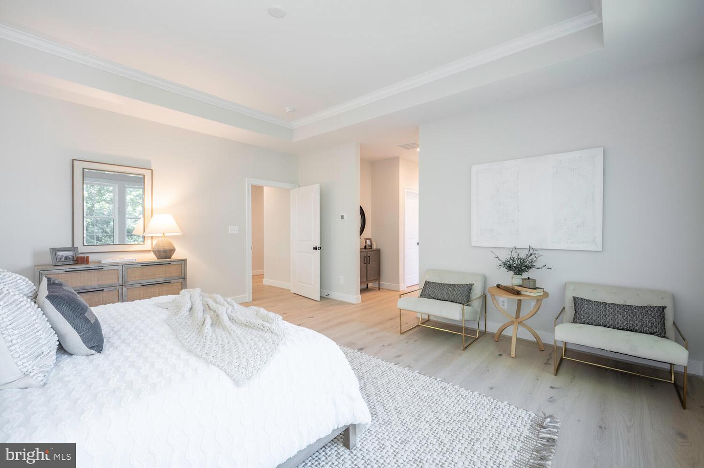 2641 N OHIO ST N, ARLINGTON, Virginia 22207, 6 Bedrooms Bedrooms, ,5 BathroomsBathrooms,Residential,For sale,2641 N OHIO ST N,VAAR2056056 MLS # VAAR2056056