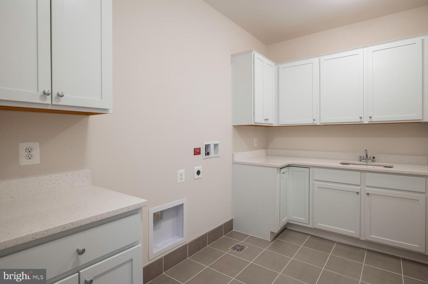 2641 N OHIO ST N, ARLINGTON, Virginia 22207, 6 Bedrooms Bedrooms, ,5 BathroomsBathrooms,Residential,For sale,2641 N OHIO ST N,VAAR2056056 MLS # VAAR2056056