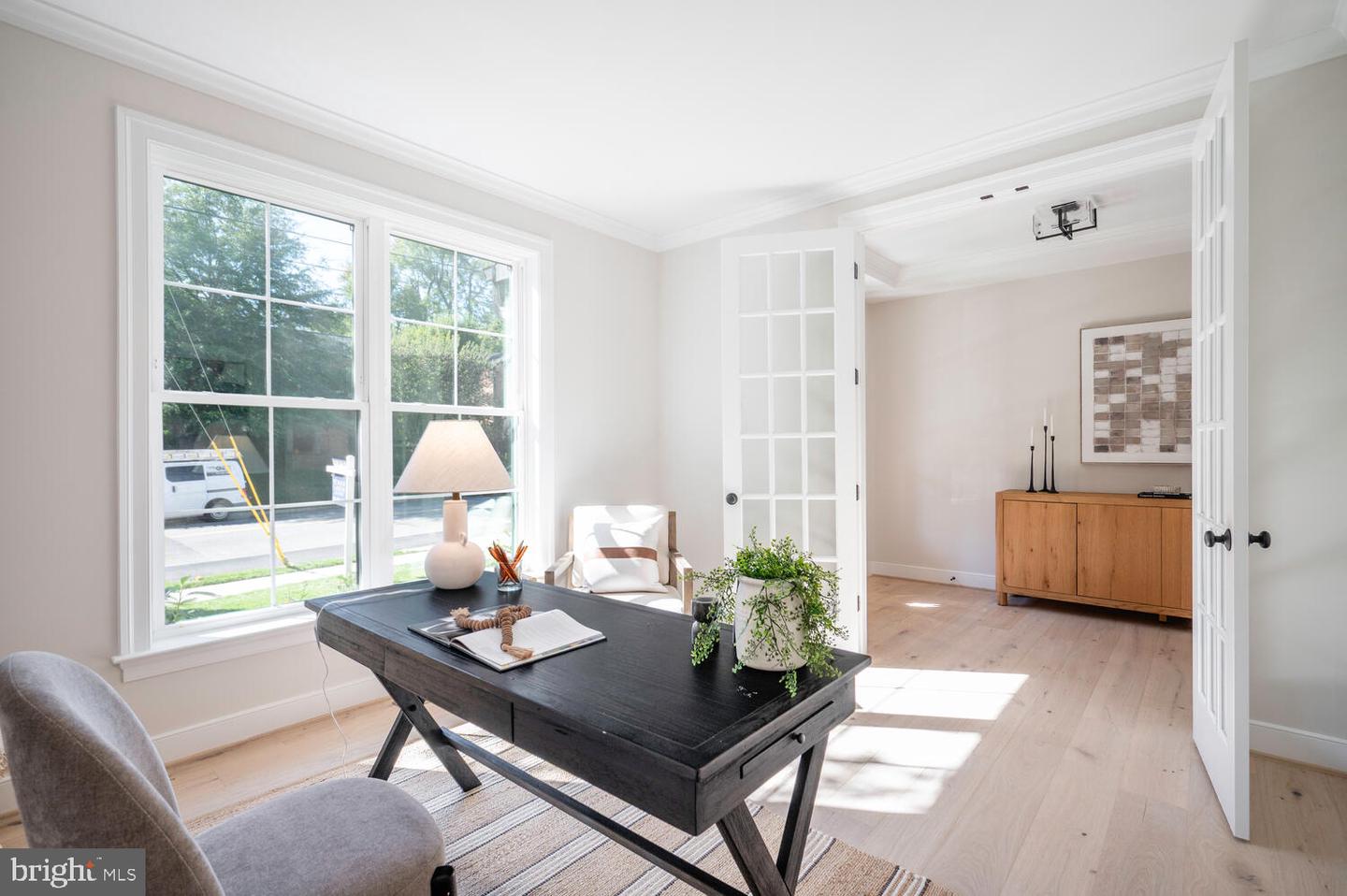 2641 N OHIO ST N, ARLINGTON, Virginia 22207, 6 Bedrooms Bedrooms, ,5 BathroomsBathrooms,Residential,For sale,2641 N OHIO ST N,VAAR2056056 MLS # VAAR2056056