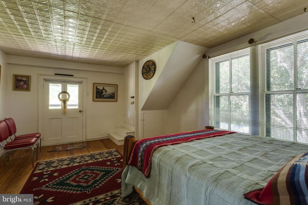 240 STONELEIGH RD, PALMYRA, Virginia 22963, 6 Bedrooms Bedrooms, ,4 BathroomsBathrooms,Residential,240 STONELEIGH RD,VAFN2000496 MLS # VAFN2000496