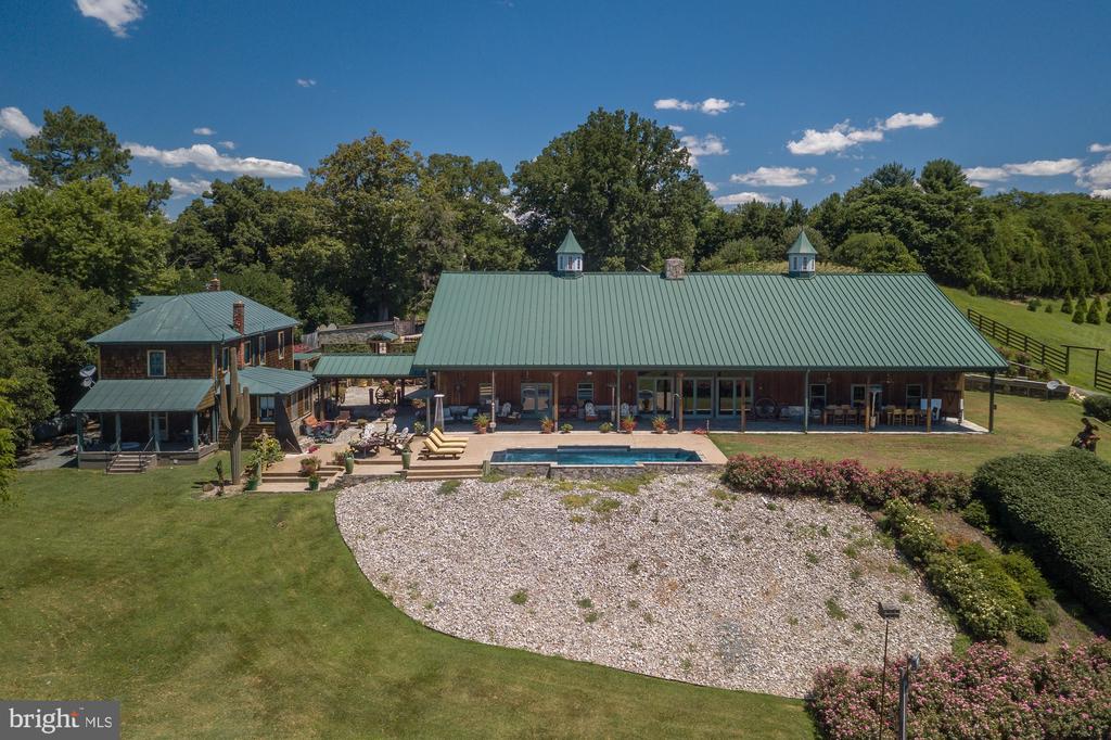 240 STONELEIGH RD, PALMYRA, Virginia 22963, 6 Bedrooms Bedrooms, ,4 BathroomsBathrooms,Residential,240 STONELEIGH RD,VAFN2000496 MLS # VAFN2000496