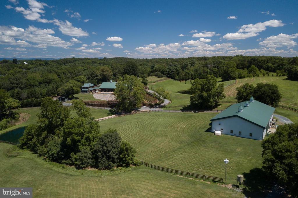 240 STONELEIGH RD, PALMYRA, Virginia 22963, 6 Bedrooms Bedrooms, ,4 BathroomsBathrooms,Residential,240 STONELEIGH RD,VAFN2000496 MLS # VAFN2000496