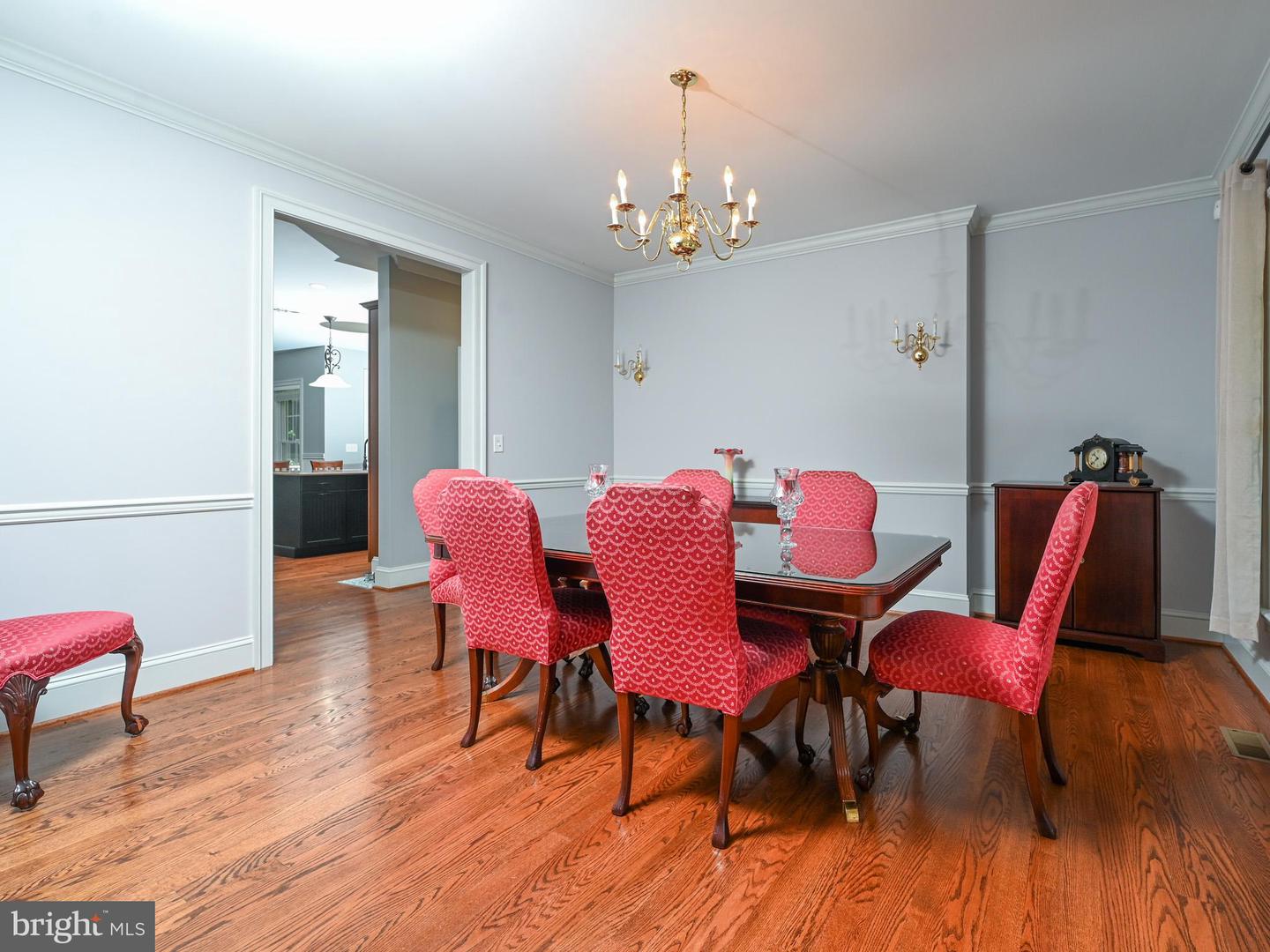6304 HUNT CHASE CT, CENTREVILLE, Virginia 20120, 5 Bedrooms Bedrooms, 24 Rooms Rooms,5 BathroomsBathrooms,Residential,For sale,6304 HUNT CHASE CT,VAFX2246986 MLS # VAFX2246986