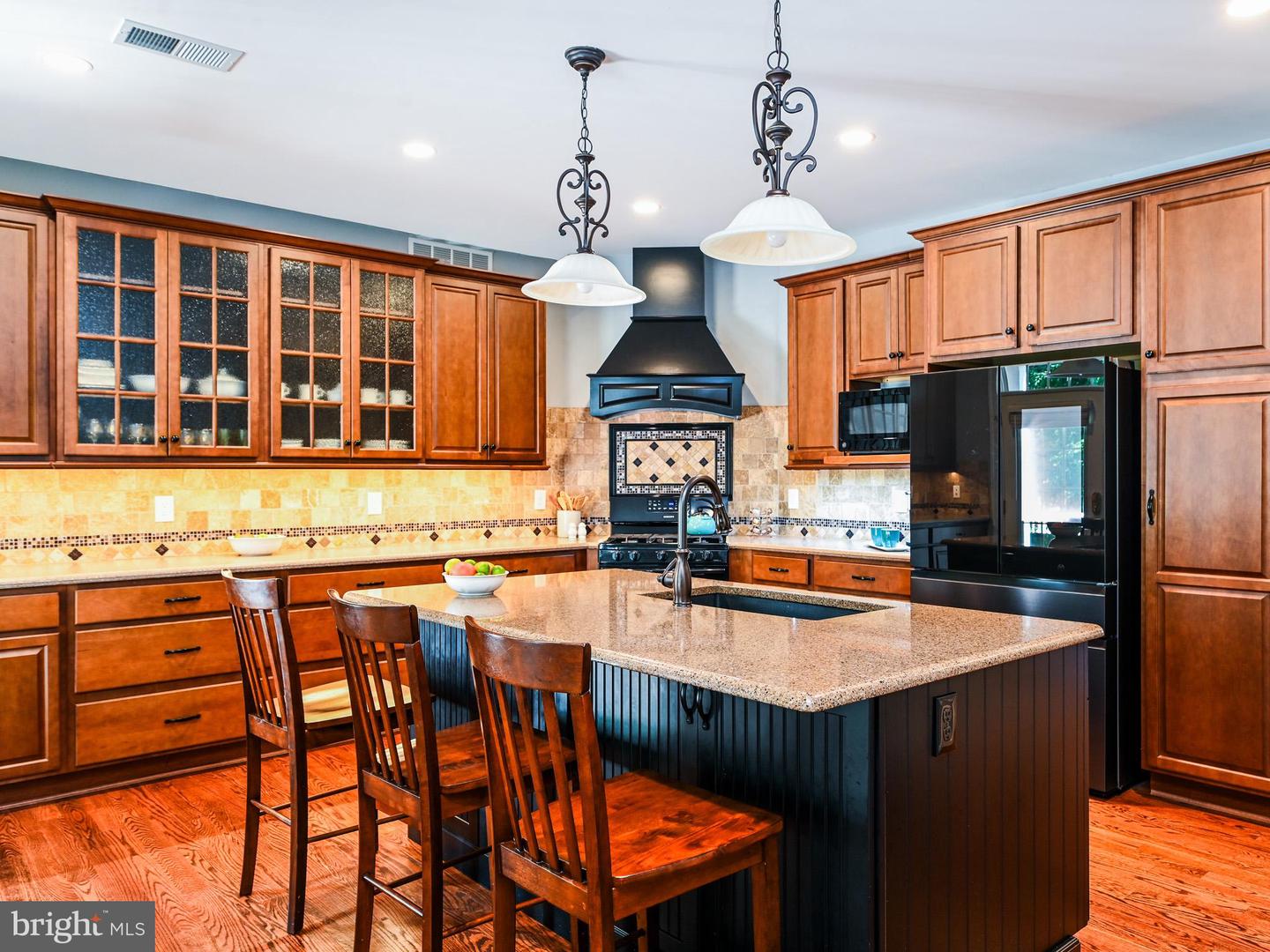 6304 HUNT CHASE CT, CENTREVILLE, Virginia 20120, 5 Bedrooms Bedrooms, 24 Rooms Rooms,5 BathroomsBathrooms,Residential,For sale,6304 HUNT CHASE CT,VAFX2246986 MLS # VAFX2246986