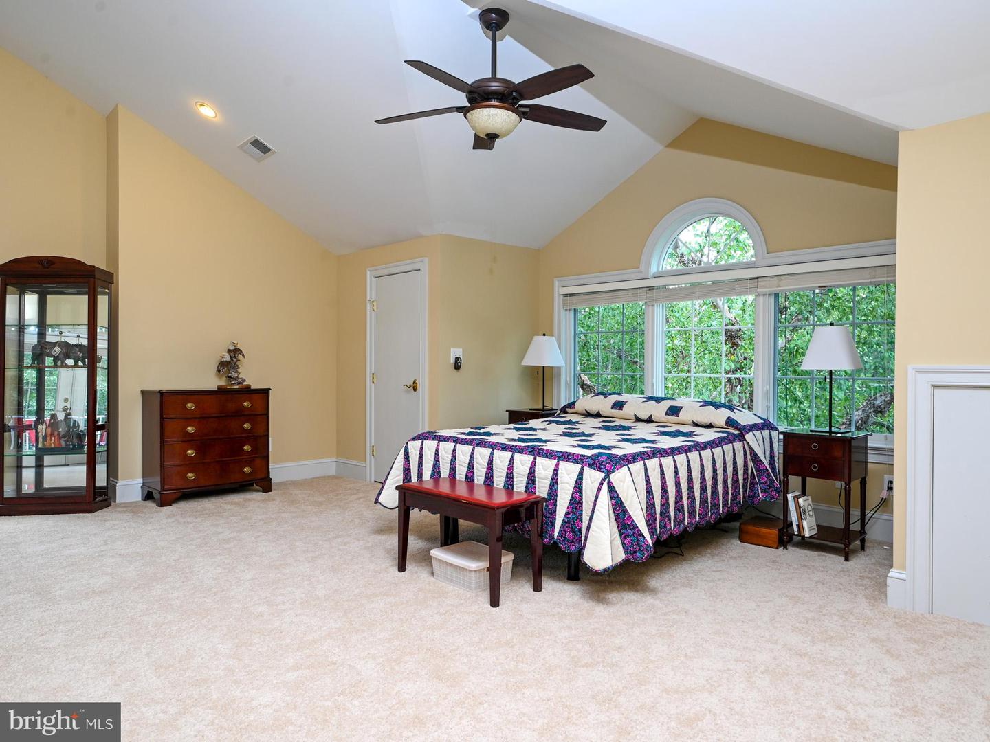 6304 HUNT CHASE CT, CENTREVILLE, Virginia 20120, 5 Bedrooms Bedrooms, 24 Rooms Rooms,5 BathroomsBathrooms,Residential,For sale,6304 HUNT CHASE CT,VAFX2246986 MLS # VAFX2246986
