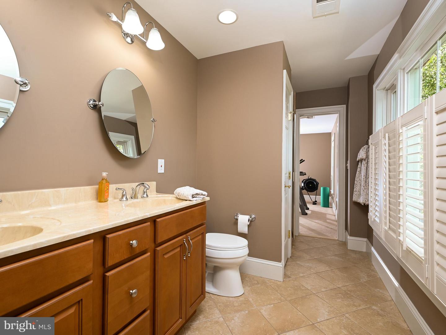 6304 HUNT CHASE CT, CENTREVILLE, Virginia 20120, 5 Bedrooms Bedrooms, 24 Rooms Rooms,5 BathroomsBathrooms,Residential,For sale,6304 HUNT CHASE CT,VAFX2246986 MLS # VAFX2246986