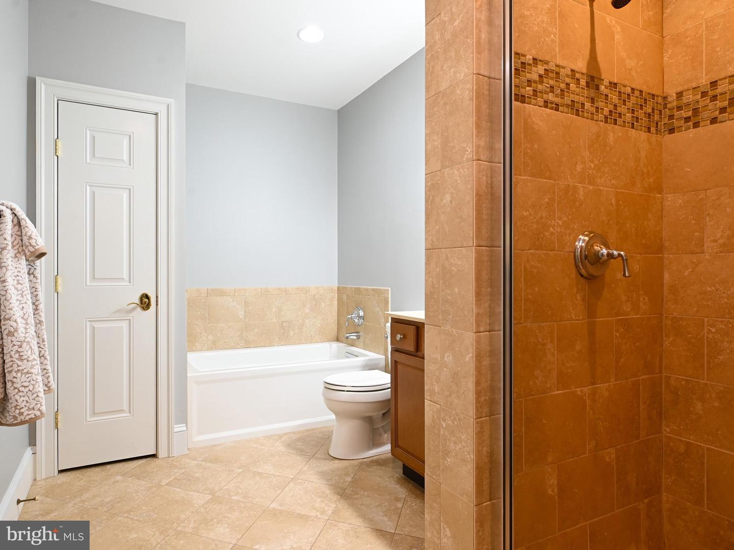 6304 HUNT CHASE CT, CENTREVILLE, Virginia 20120, 5 Bedrooms Bedrooms, 24 Rooms Rooms,5 BathroomsBathrooms,Residential,For sale,6304 HUNT CHASE CT,VAFX2246986 MLS # VAFX2246986
