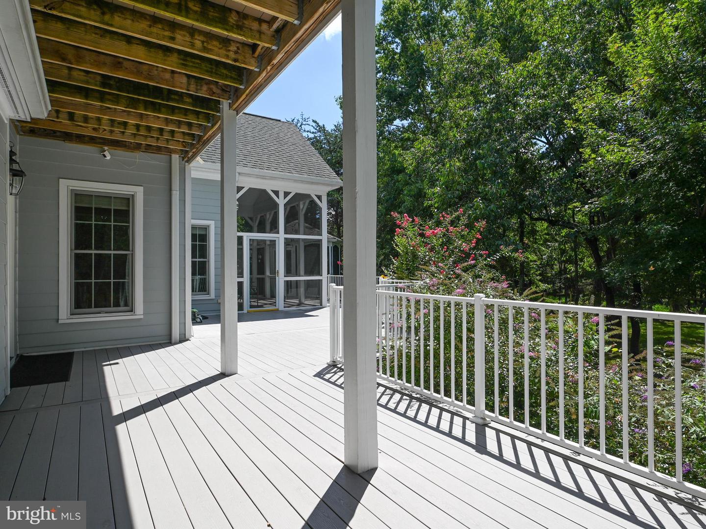 6304 HUNT CHASE CT, CENTREVILLE, Virginia 20120, 5 Bedrooms Bedrooms, 24 Rooms Rooms,5 BathroomsBathrooms,Residential,For sale,6304 HUNT CHASE CT,VAFX2246986 MLS # VAFX2246986