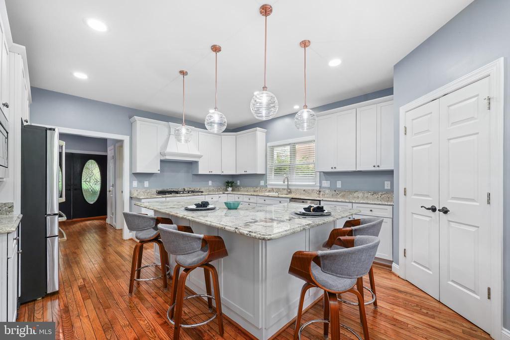 11607 FAWN LAKE PKWY, SPOTSYLVANIA, Virginia 22551, 5 Bedrooms Bedrooms, ,4 BathroomsBathrooms,Residential,11607 FAWN LAKE PKWY,VASP2035718 MLS # VASP2035718