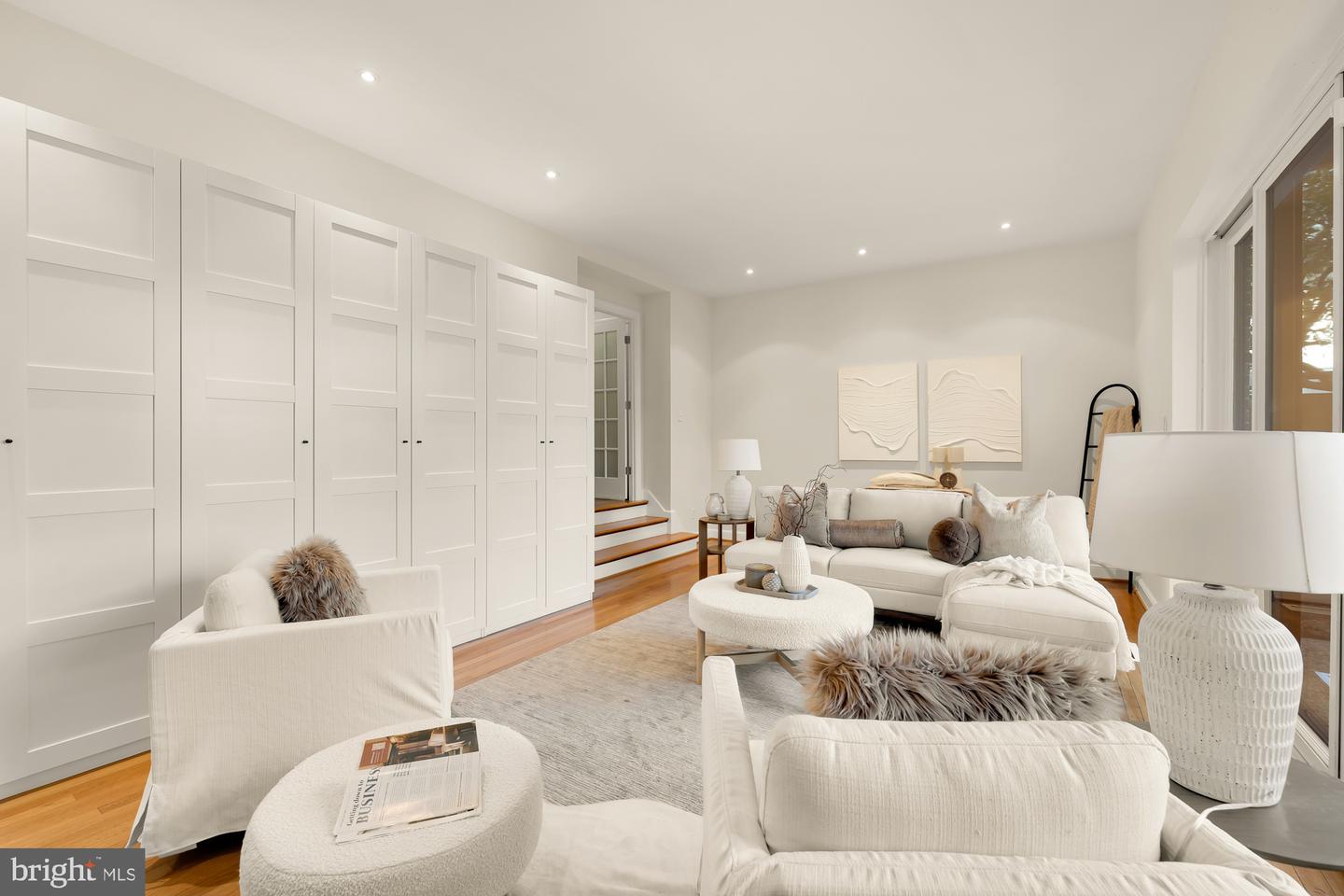 3541 ORDWAY ST NW, WASHINGTON, District Of Columbia 20016, 5 Bedrooms Bedrooms, ,5 BathroomsBathrooms,Residential,For sale,3541 ORDWAY ST NW,DCDC2205742 MLS # DCDC2205742