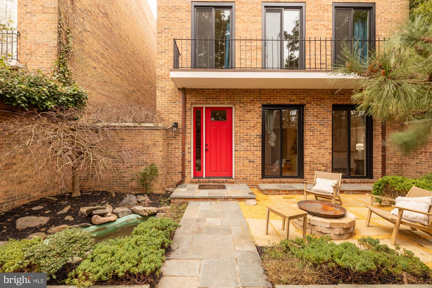 3541 ORDWAY ST NW, WASHINGTON, District Of Columbia 20016, 5 Bedrooms Bedrooms, ,5 BathroomsBathrooms,Residential,For sale,3541 ORDWAY ST NW,DCDC2205742 MLS # DCDC2205742