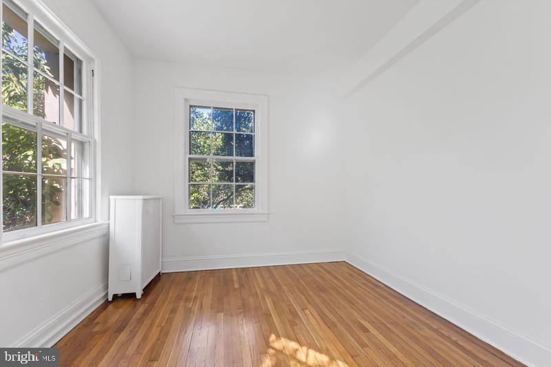 2707 ADAMS MILL RD NW #205, WASHINGTON, District Of Columbia 20009, 2 Bedrooms Bedrooms, ,1 BathroomBathrooms,Residential,For sale,2707 ADAMS MILL RD NW #205,DCDC2207220 MLS # DCDC2207220