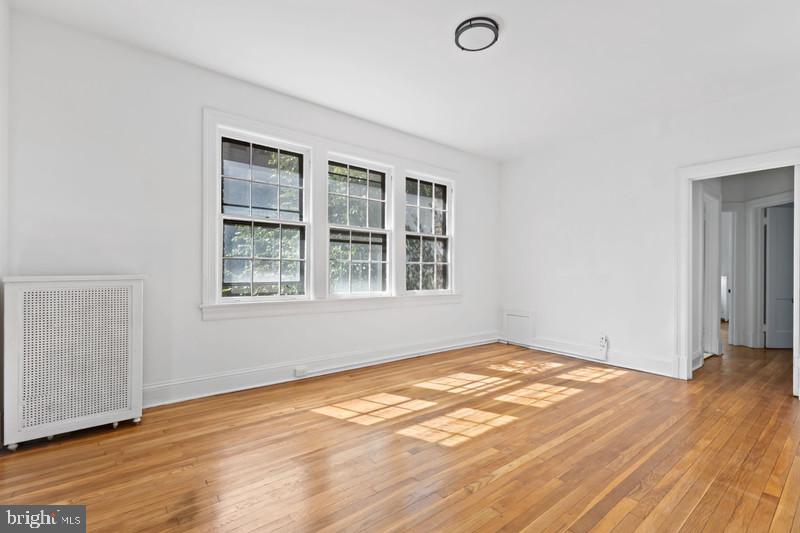 2707 ADAMS MILL RD NW #205, WASHINGTON, District Of Columbia 20009, 2 Bedrooms Bedrooms, ,1 BathroomBathrooms,Residential,For sale,2707 ADAMS MILL RD NW #205,DCDC2207220 MLS # DCDC2207220