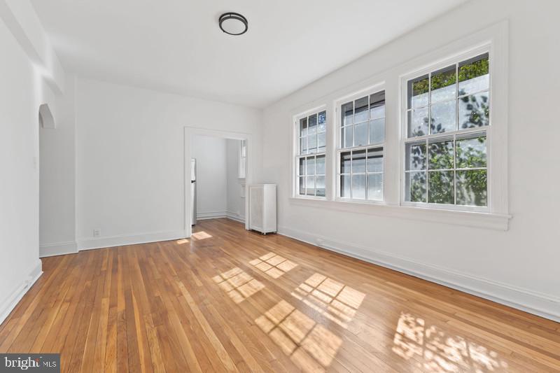 2707 ADAMS MILL RD NW #205, WASHINGTON, District Of Columbia 20009, 2 Bedrooms Bedrooms, ,1 BathroomBathrooms,Residential,For sale,2707 ADAMS MILL RD NW #205,DCDC2207220 MLS # DCDC2207220