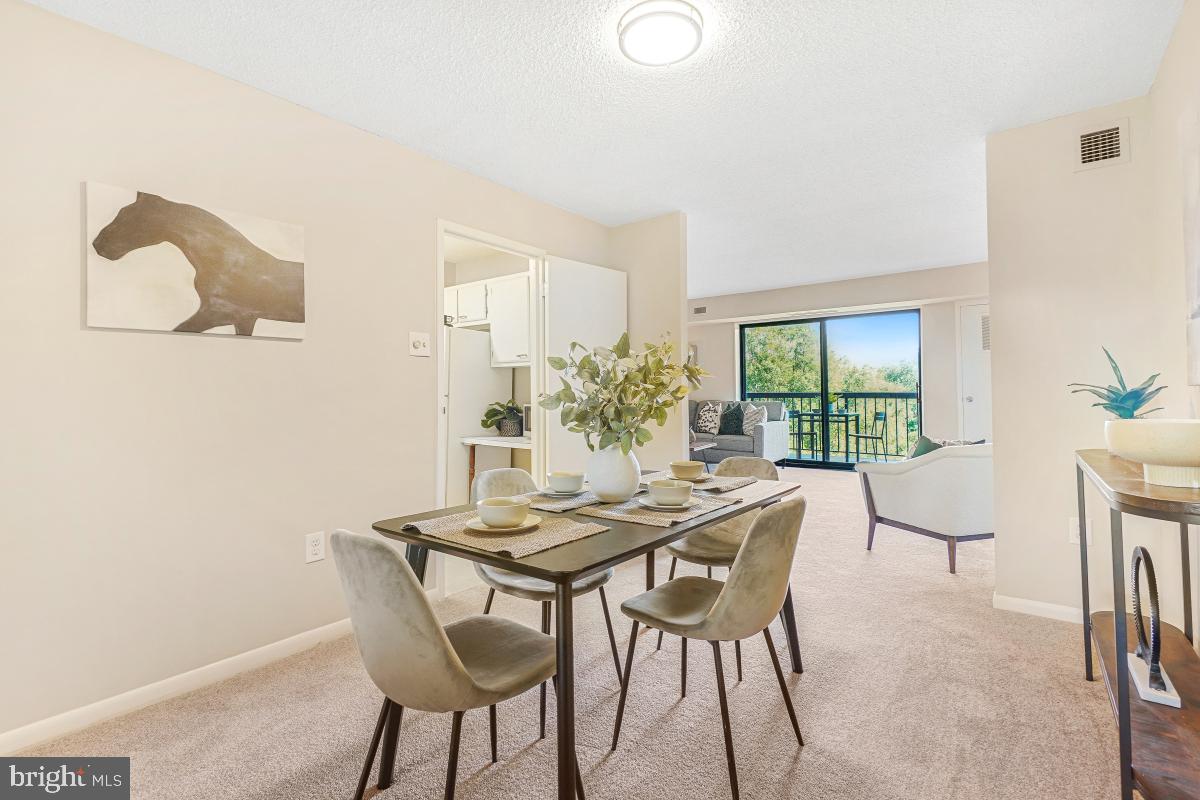 200 N PICKETT ST #509, ALEXANDRIA, Virginia 22304, 3 Bedrooms Bedrooms, ,2 BathroomsBathrooms,Residential,For sale,200 N PICKETT ST #509,VAAX2047072 MLS # VAAX2047072