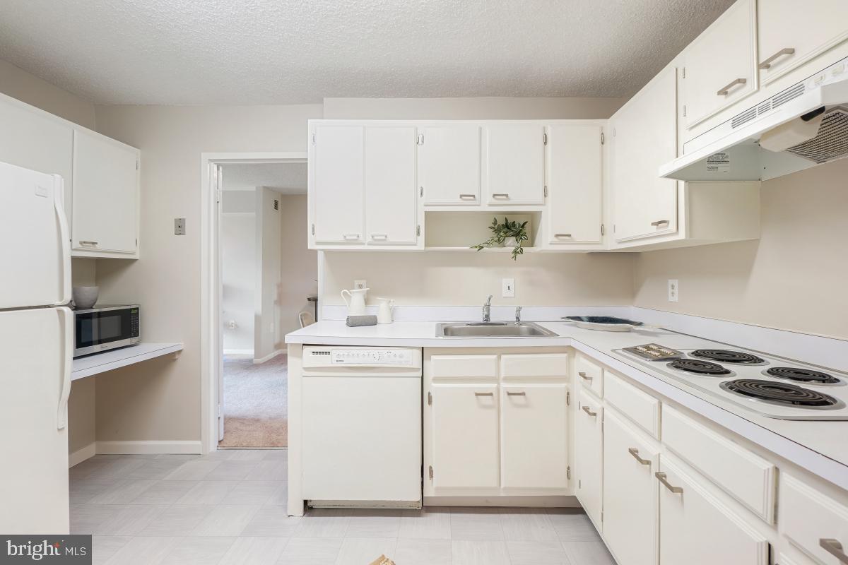 200 N PICKETT ST #509, ALEXANDRIA, Virginia 22304, 3 Bedrooms Bedrooms, ,2 BathroomsBathrooms,Residential,For sale,200 N PICKETT ST #509,VAAX2047072 MLS # VAAX2047072