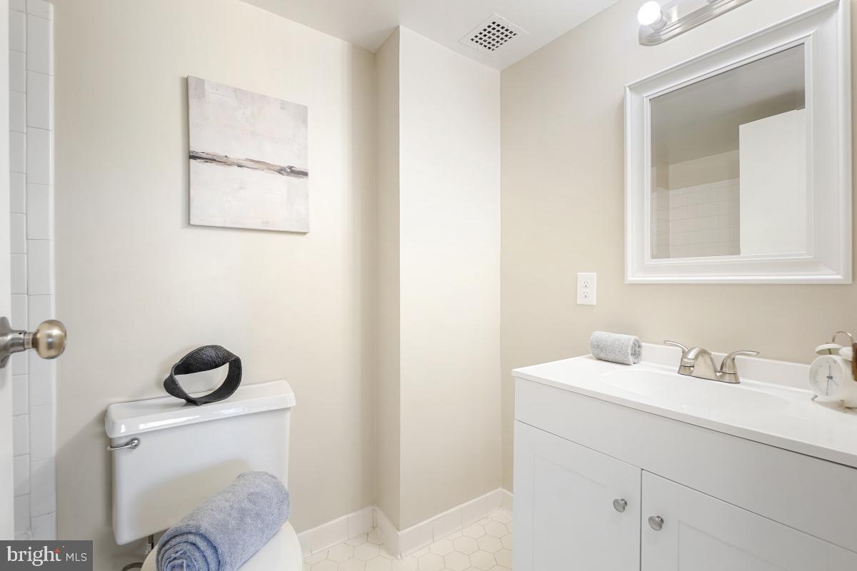 200 N PICKETT ST #509, ALEXANDRIA, Virginia 22304, 3 Bedrooms Bedrooms, ,2 BathroomsBathrooms,Residential,For sale,200 N PICKETT ST #509,VAAX2047072 MLS # VAAX2047072