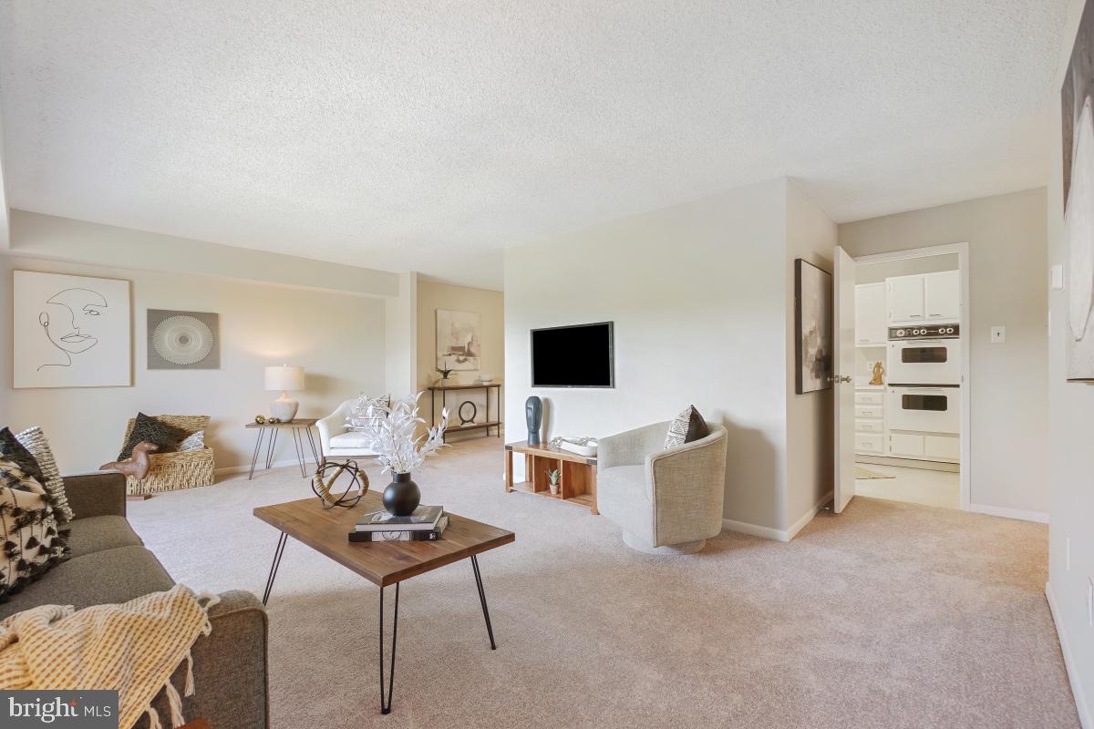 200 N PICKETT ST #509, ALEXANDRIA, Virginia 22304, 3 Bedrooms Bedrooms, ,2 BathroomsBathrooms,Residential,For sale,200 N PICKETT ST #509,VAAX2047072 MLS # VAAX2047072