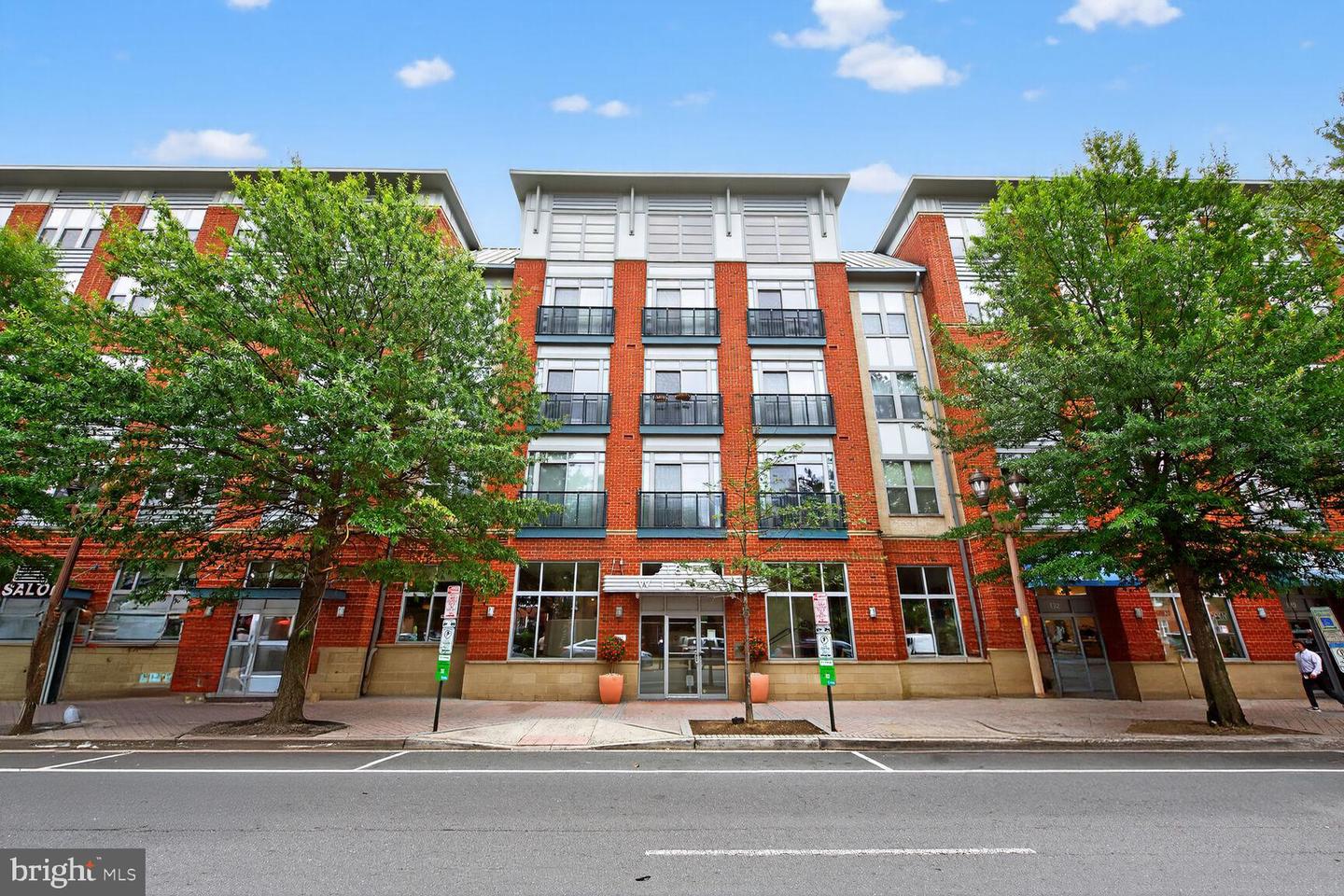 1800 WILSON BLVD #449, ARLINGTON, Virginia 22201, 2 Bedrooms Bedrooms, ,2 BathroomsBathrooms,Residential,For sale,1800 WILSON BLVD #449,VAAR2060882 MLS # VAAR2060882