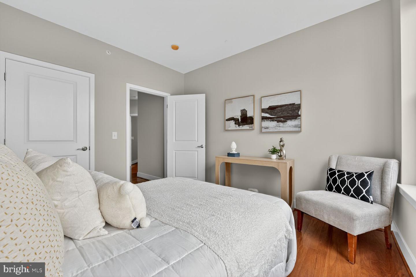 1800 WILSON BLVD #449, ARLINGTON, Virginia 22201, 2 Bedrooms Bedrooms, ,2 BathroomsBathrooms,Residential,For sale,1800 WILSON BLVD #449,VAAR2060882 MLS # VAAR2060882
