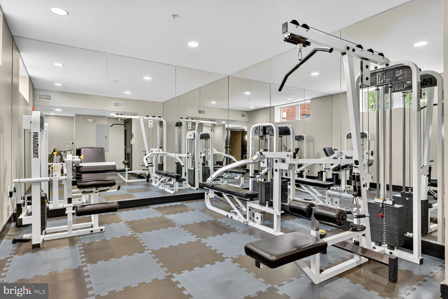 1800 WILSON BLVD #449, ARLINGTON, Virginia 22201, 2 Bedrooms Bedrooms, ,2 BathroomsBathrooms,Residential,For sale,1800 WILSON BLVD #449,VAAR2060882 MLS # VAAR2060882