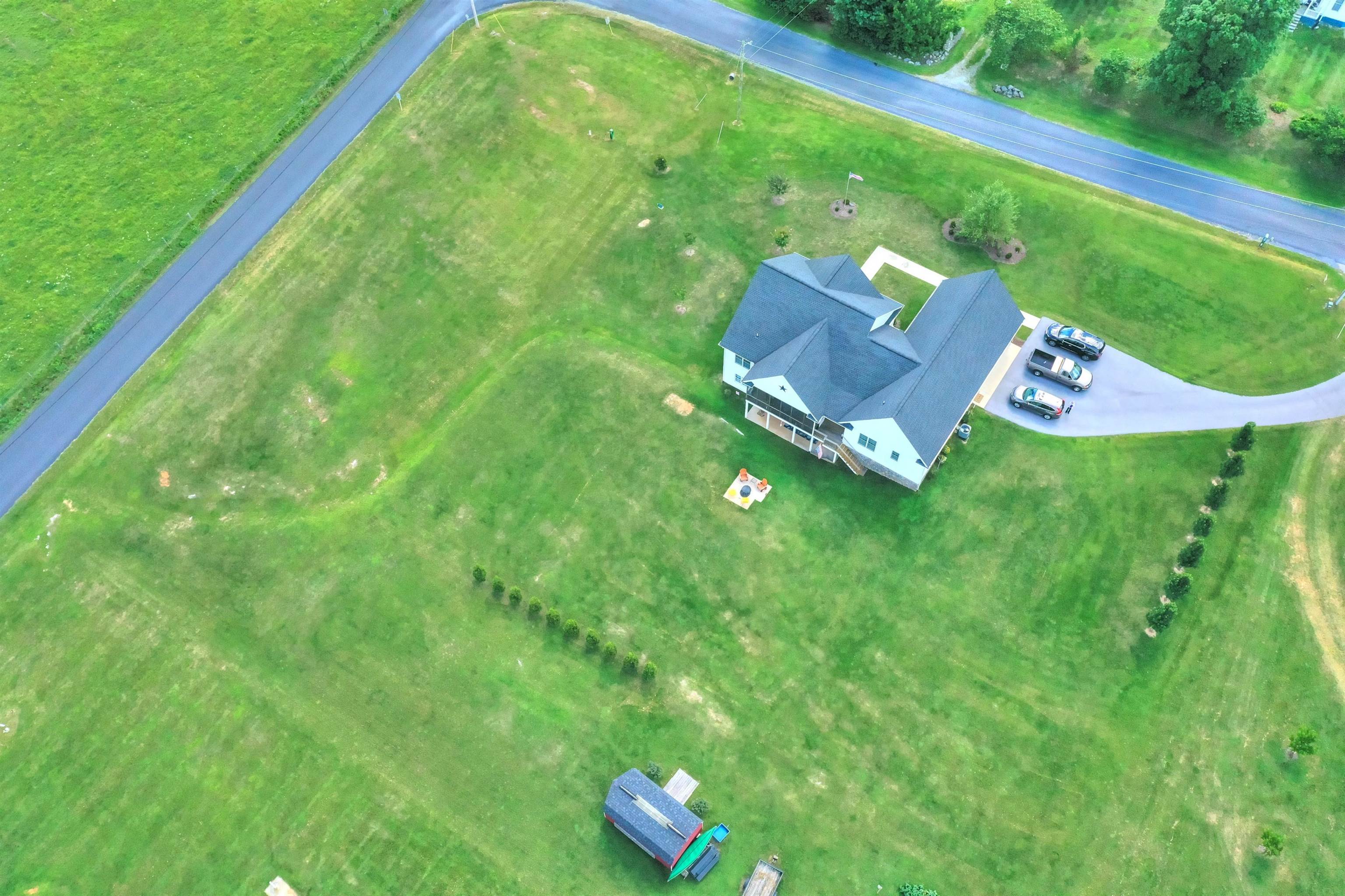 454 GUTHRIE RD, STUARTS DRAFT, Virginia 24477, 3 Bedrooms Bedrooms, ,2 BathroomsBathrooms,Residential,454 GUTHRIE RD,668376 MLS # 668376