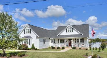 454 GUTHRIE RD, STUARTS DRAFT, Virginia 24477, 3 Bedrooms Bedrooms, ,2 BathroomsBathrooms,Residential,454 GUTHRIE RD,668376 MLS # 668376
