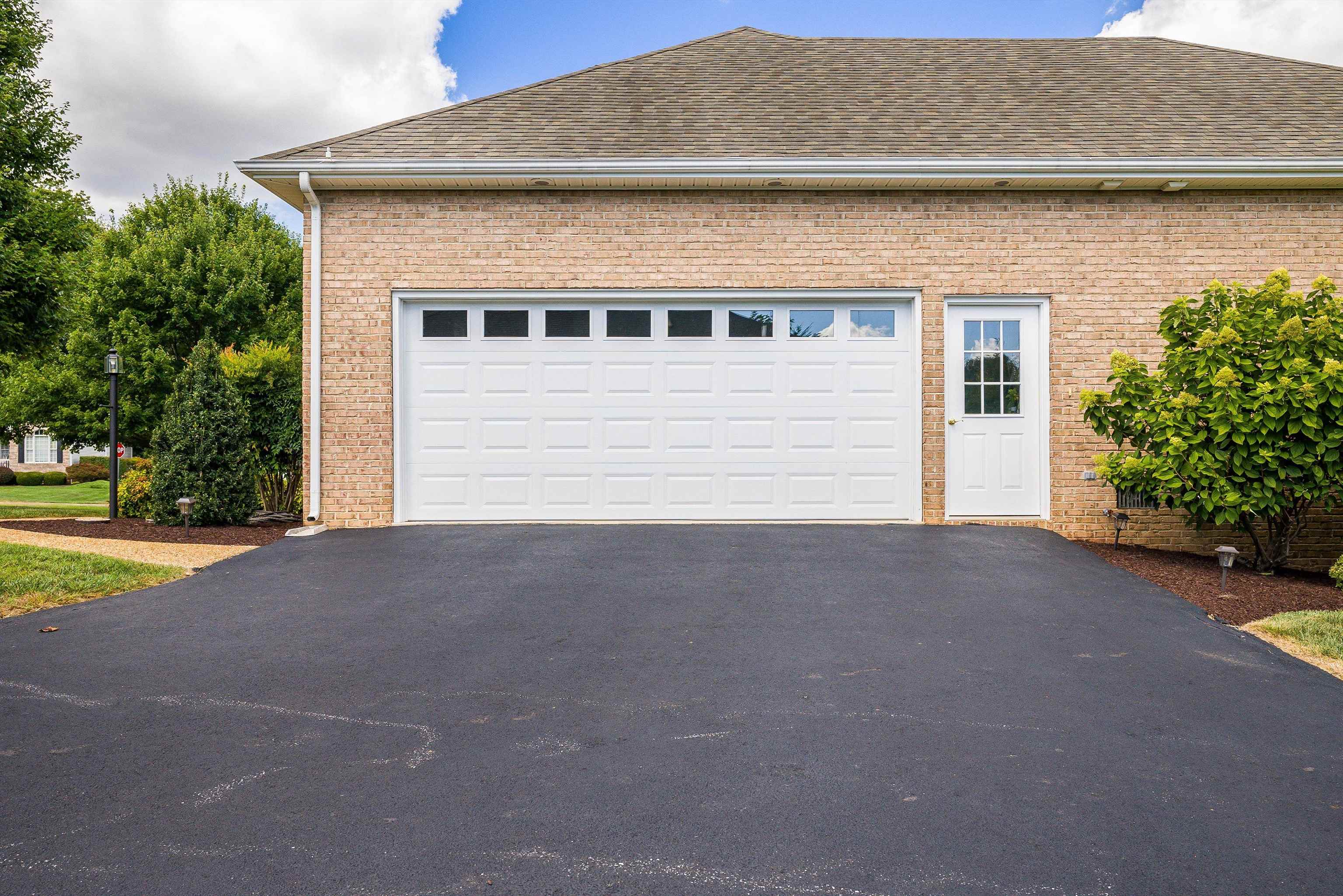 101 BUCKINGHAM PL, WAYNESBORO, Virginia 22980, 4 Bedrooms Bedrooms, ,3 BathroomsBathrooms,Residential,101 BUCKINGHAM PL,668379 MLS # 668379