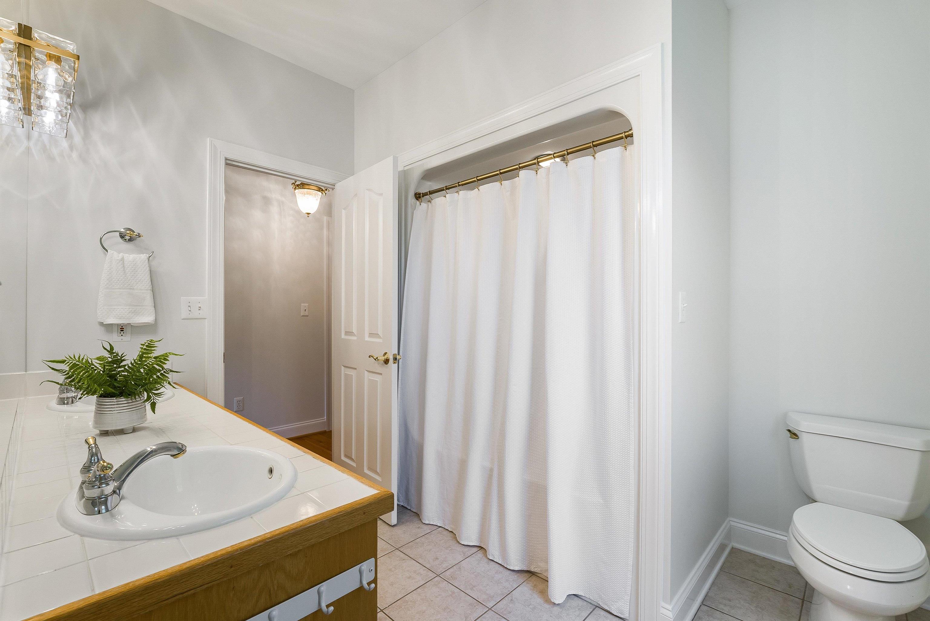 101 BUCKINGHAM PL, WAYNESBORO, Virginia 22980, 4 Bedrooms Bedrooms, ,3 BathroomsBathrooms,Residential,101 BUCKINGHAM PL,668379 MLS # 668379