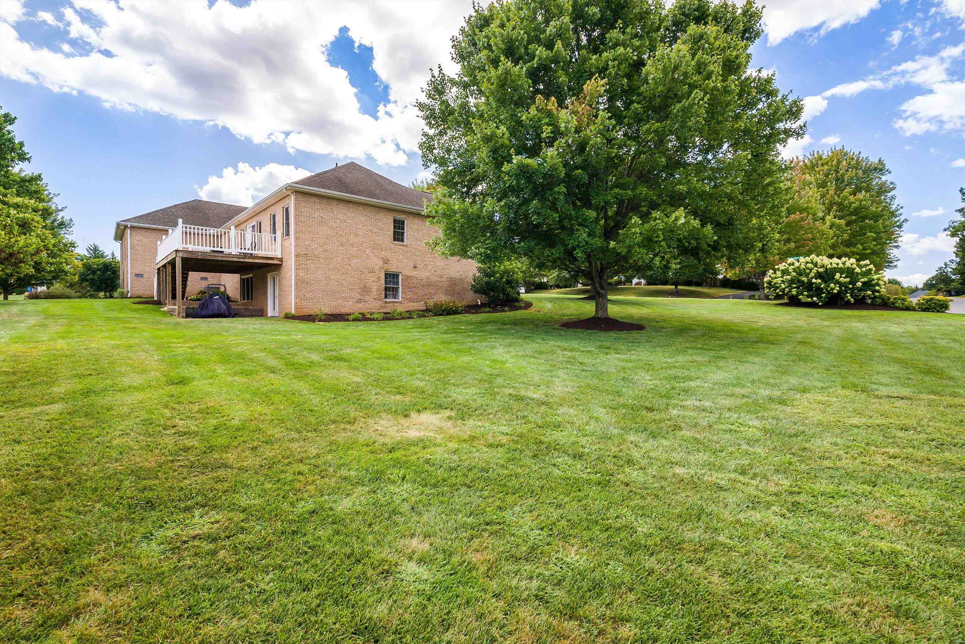 101 BUCKINGHAM PL, WAYNESBORO, Virginia 22980, 4 Bedrooms Bedrooms, ,3 BathroomsBathrooms,Residential,101 BUCKINGHAM PL,668379 MLS # 668379