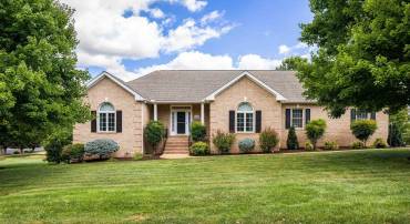 101 BUCKINGHAM PL, WAYNESBORO, Virginia 22980, 4 Bedrooms Bedrooms, ,3 BathroomsBathrooms,Residential,101 BUCKINGHAM PL,668379 MLS # 668379
