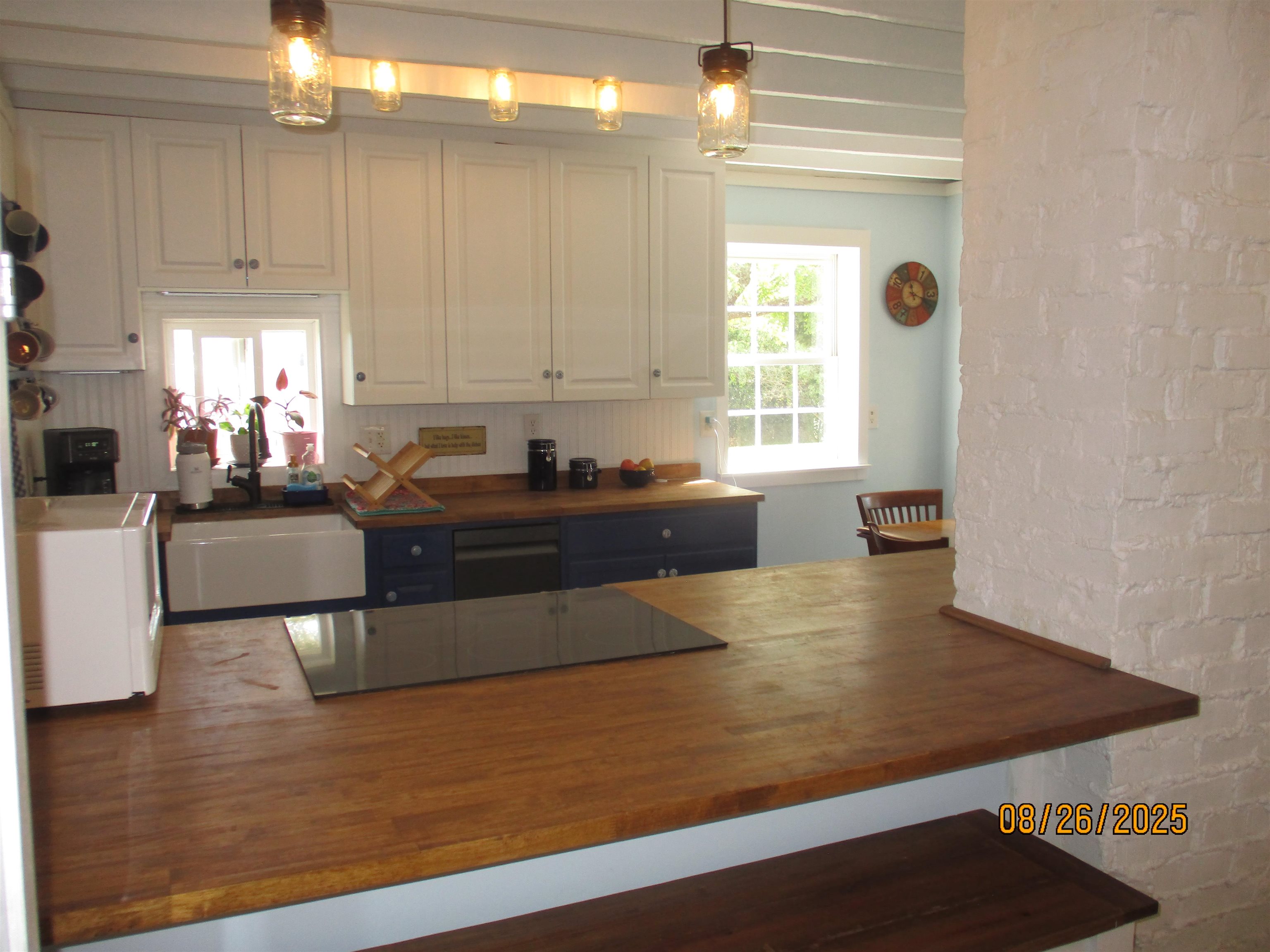 634 NEW HOPE AND CRIMORA RD, FORT DEFIANCE, Virginia 24437, 3 Bedrooms Bedrooms, ,2 BathroomsBathrooms,Residential,Farm Living with Mountian Views at its best !!!,634 NEW HOPE AND CRIMORA RD,668380 MLS # 668380