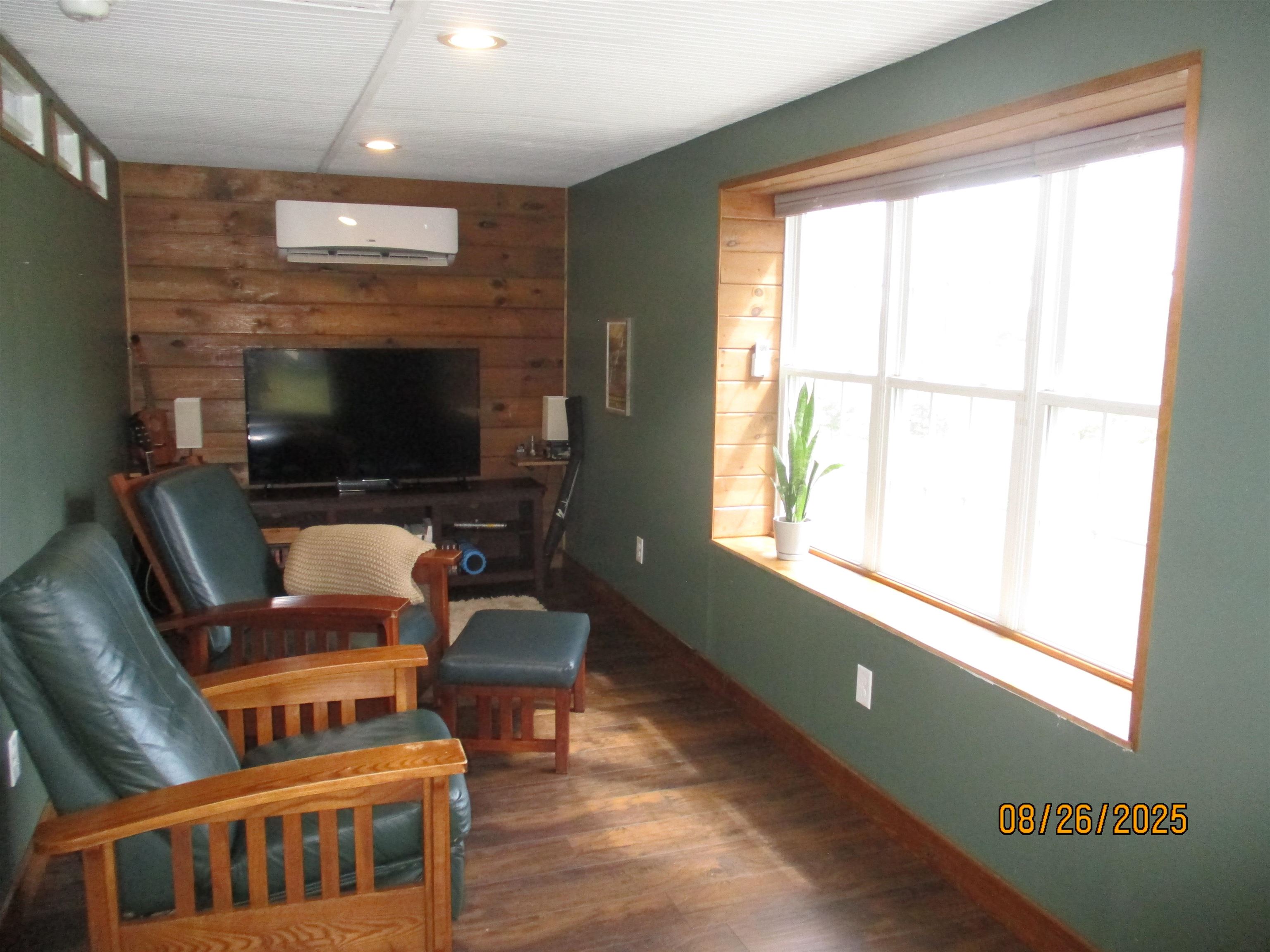 634 NEW HOPE AND CRIMORA RD, FORT DEFIANCE, Virginia 24437, 3 Bedrooms Bedrooms, ,2 BathroomsBathrooms,Residential,Farm Living with Mountian Views at its best !!!,634 NEW HOPE AND CRIMORA RD,668380 MLS # 668380