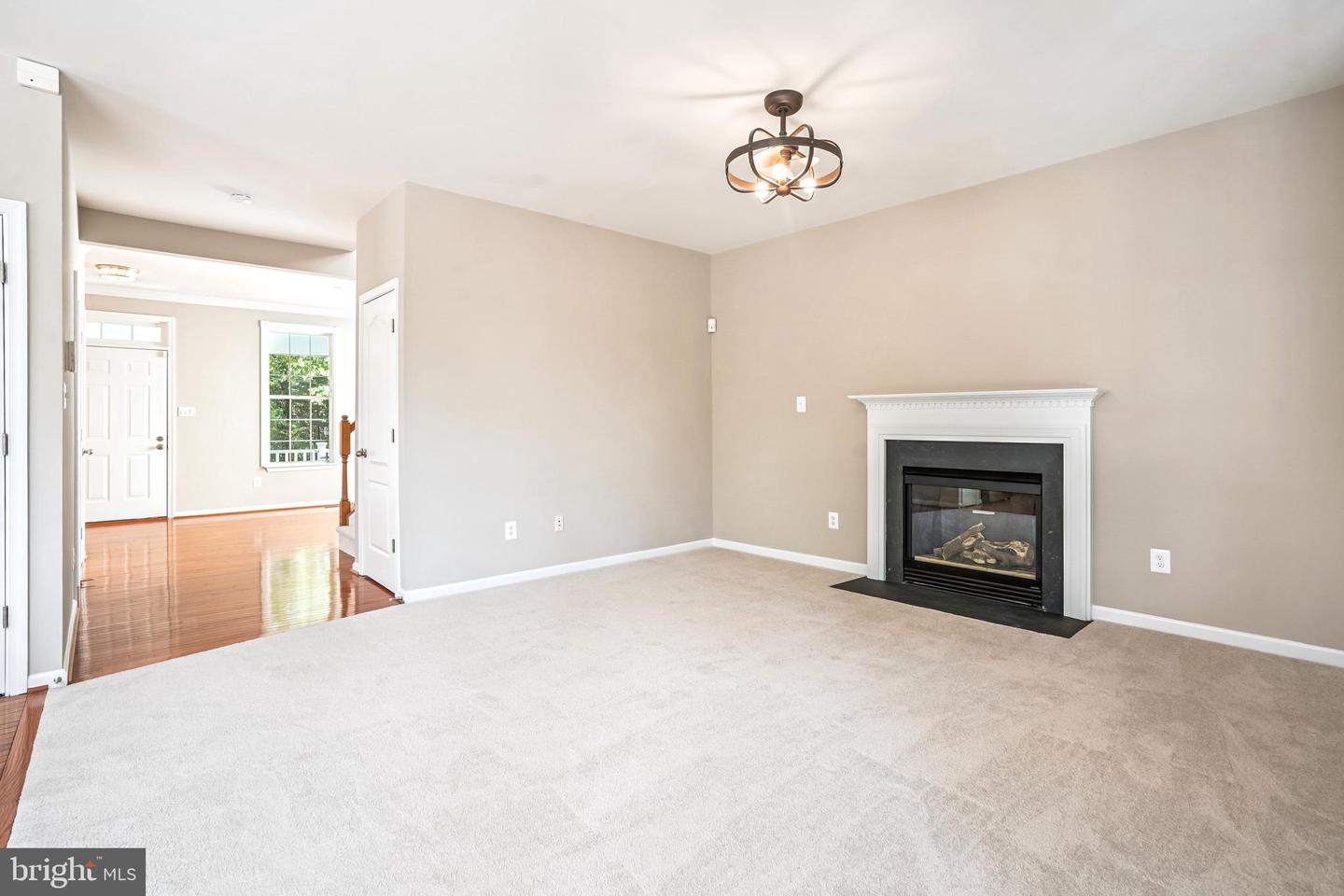 26096 FLINTONBRIDGE DR, CHANTILLY, Virginia 20152, 4 Bedrooms Bedrooms, ,3 BathroomsBathrooms,Residential,For sale,26096 FLINTONBRIDGE DR,VALO2103062 MLS # VALO2103062