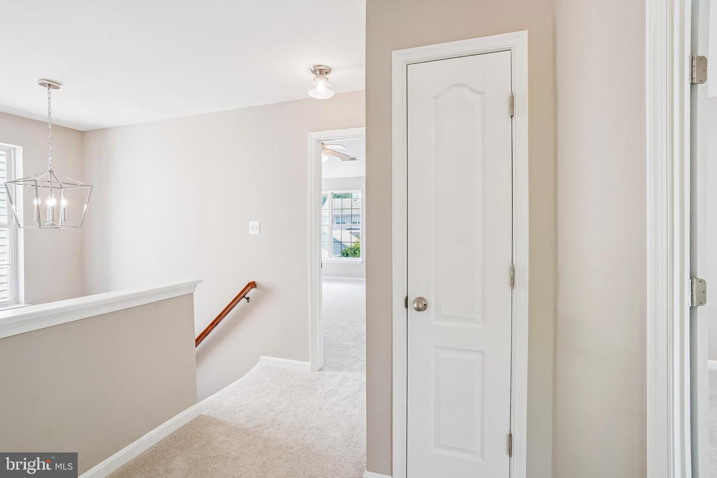 26096 FLINTONBRIDGE DR, CHANTILLY, Virginia 20152, 4 Bedrooms Bedrooms, ,3 BathroomsBathrooms,Residential,For sale,26096 FLINTONBRIDGE DR,VALO2103062 MLS # VALO2103062