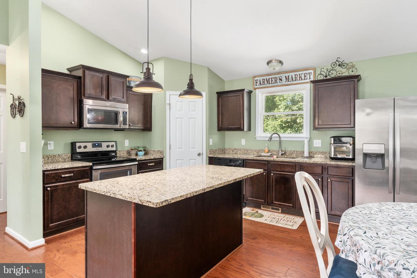 13668 POST OAK RD, SPOTSYLVANIA, Virginia 22551, 4 Bedrooms Bedrooms, ,3 BathroomsBathrooms,Residential,For sale,13668 POST OAK RD,VASP2034902 MLS # VASP2034902