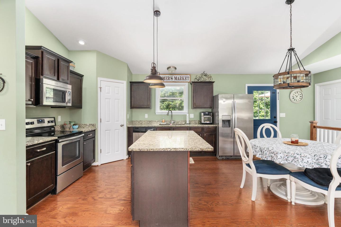 13668 POST OAK RD, SPOTSYLVANIA, Virginia 22551, 4 Bedrooms Bedrooms, ,3 BathroomsBathrooms,Residential,For sale,13668 POST OAK RD,VASP2034902 MLS # VASP2034902
